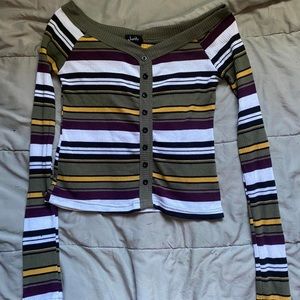 Justify Large long sleeve crop top